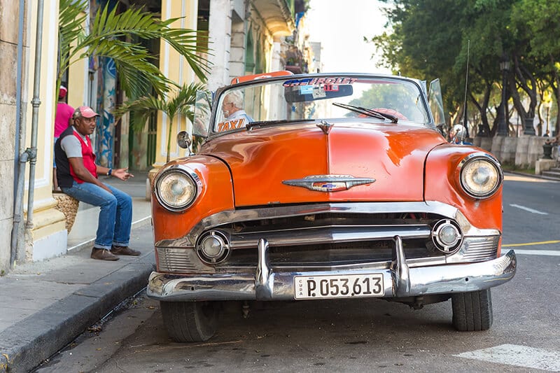 como moverte por cuba coche clásico
